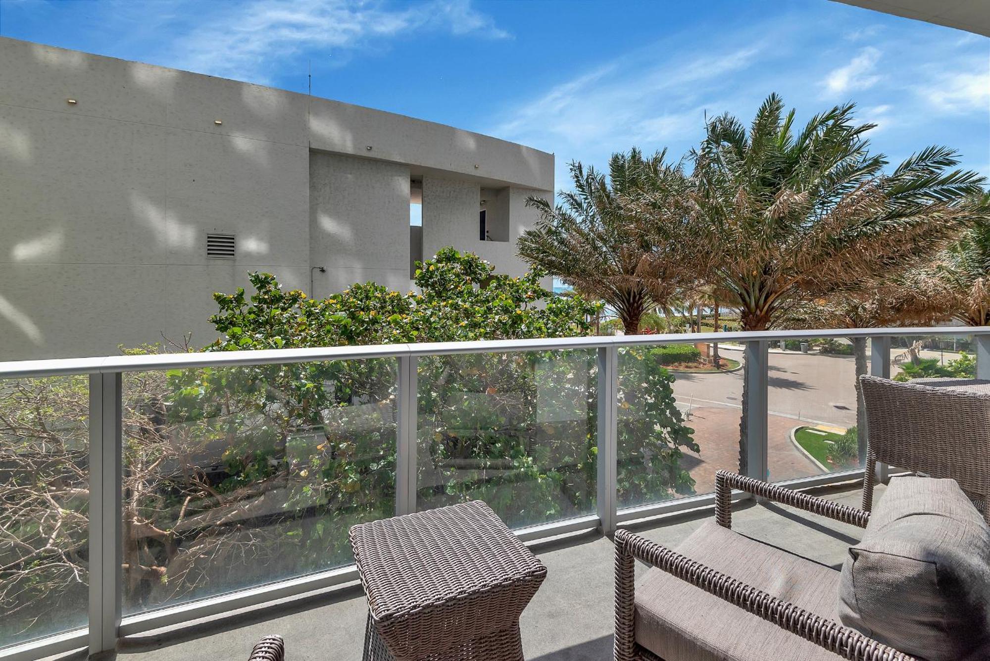 203-1Br/1Ba At The Beach Gem! Lux Amenities! Hollywood Exterior foto