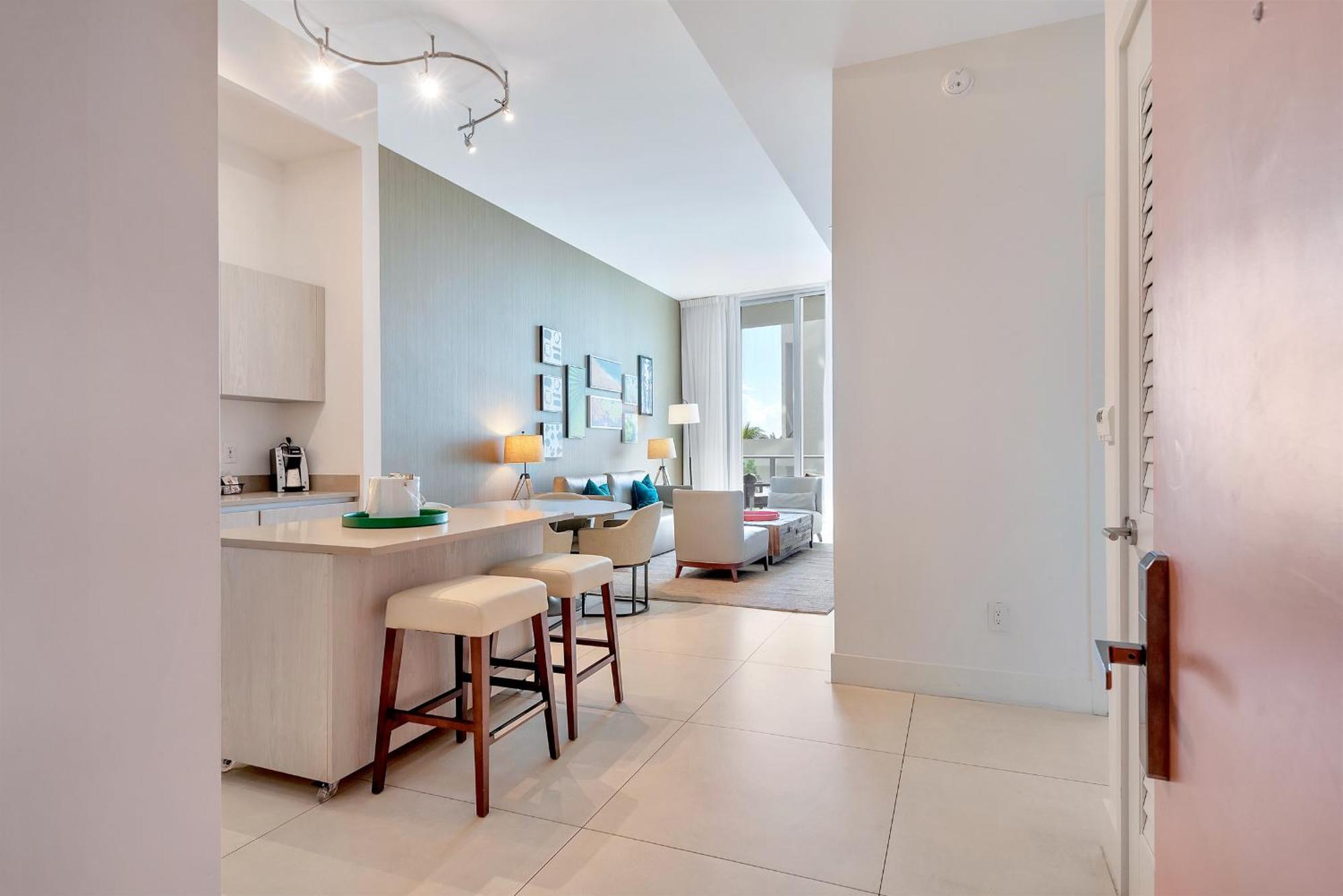 203-1Br/1Ba At The Beach Gem! Lux Amenities! Hollywood Exterior foto