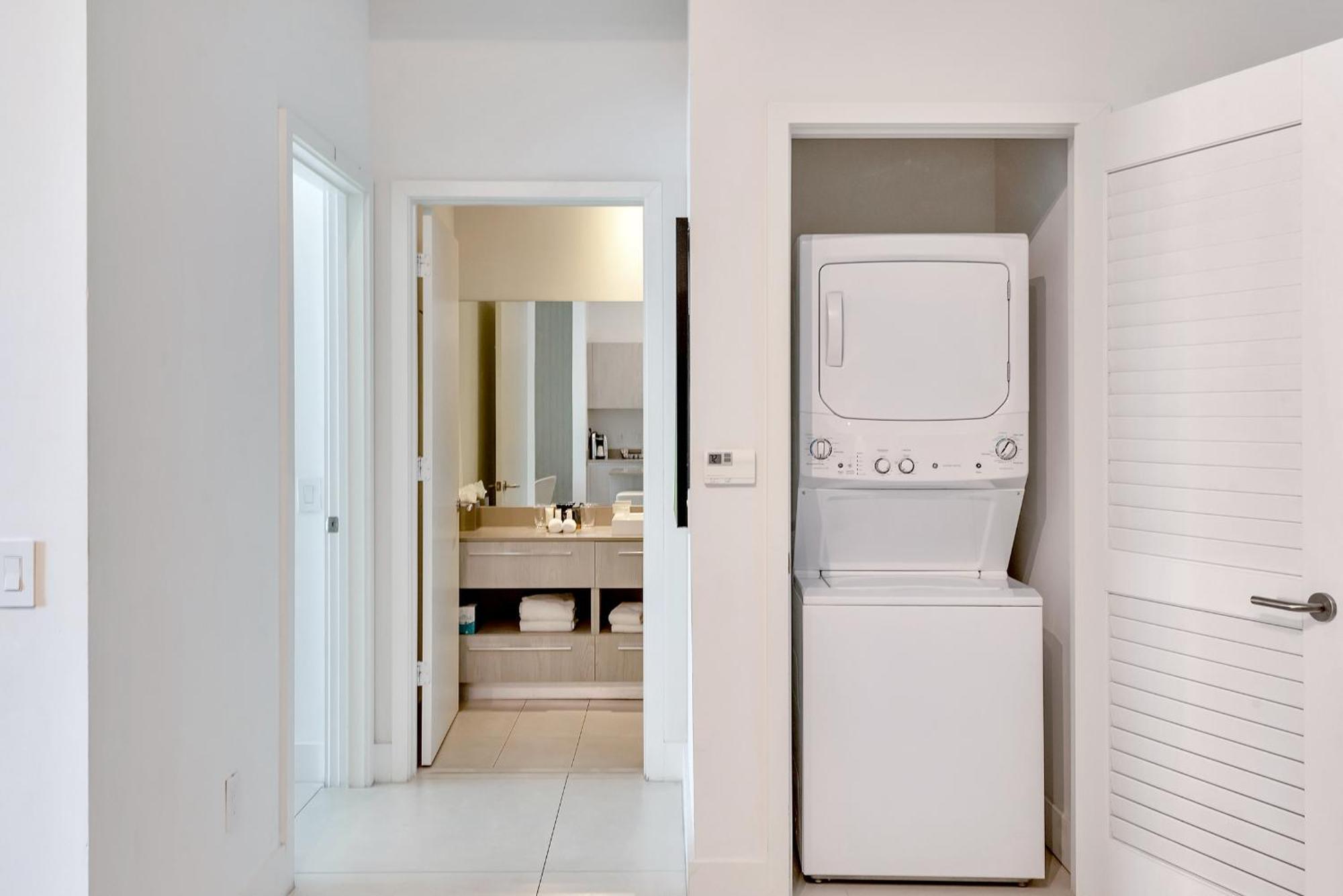 203-1Br/1Ba At The Beach Gem! Lux Amenities! Hollywood Exterior foto