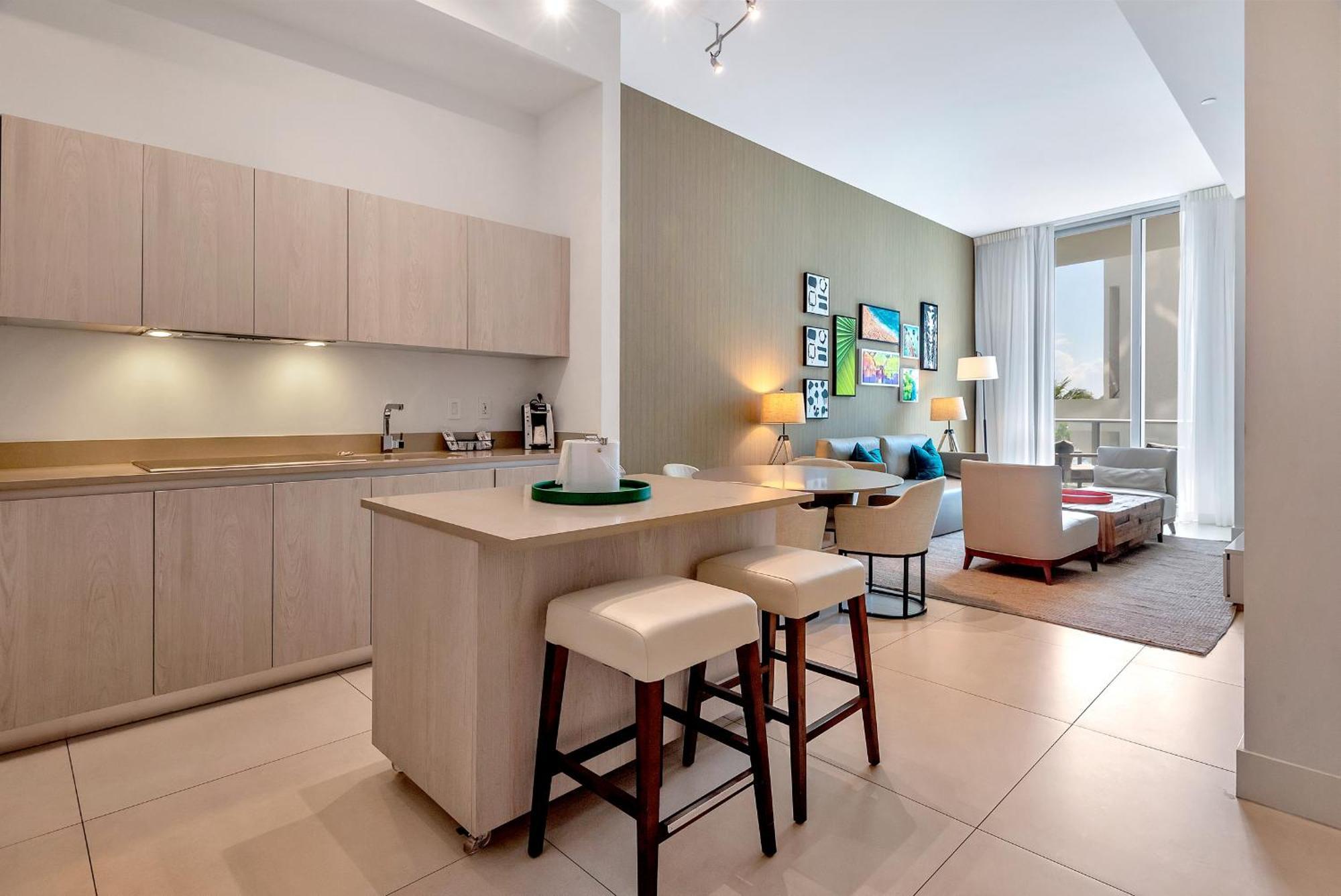 203-1Br/1Ba At The Beach Gem! Lux Amenities! Hollywood Exterior foto