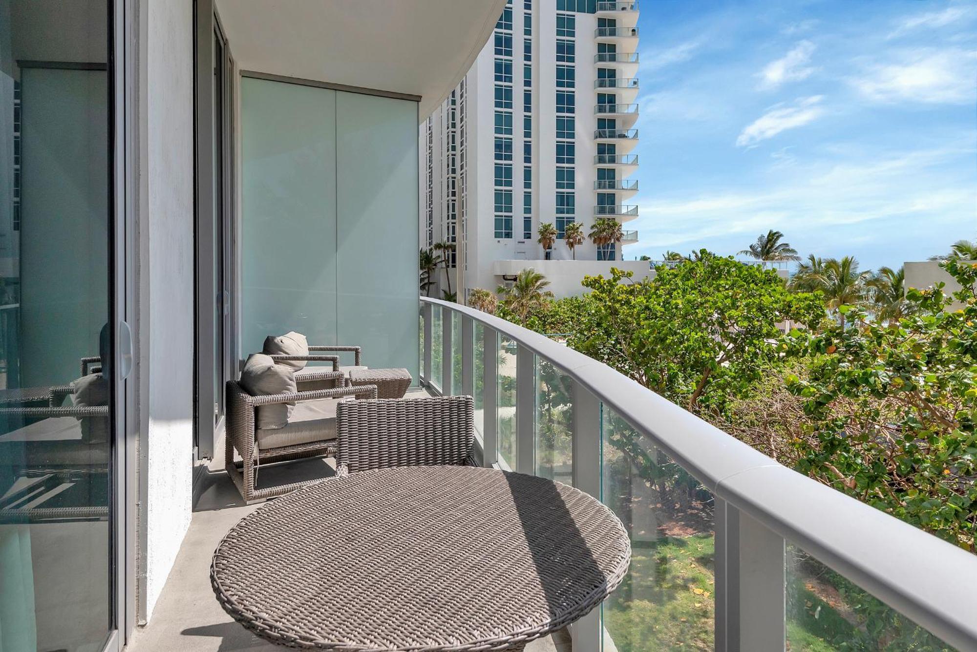 203-1Br/1Ba At The Beach Gem! Lux Amenities! Hollywood Exterior foto